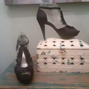 Guess Black satin ruffle dress heels